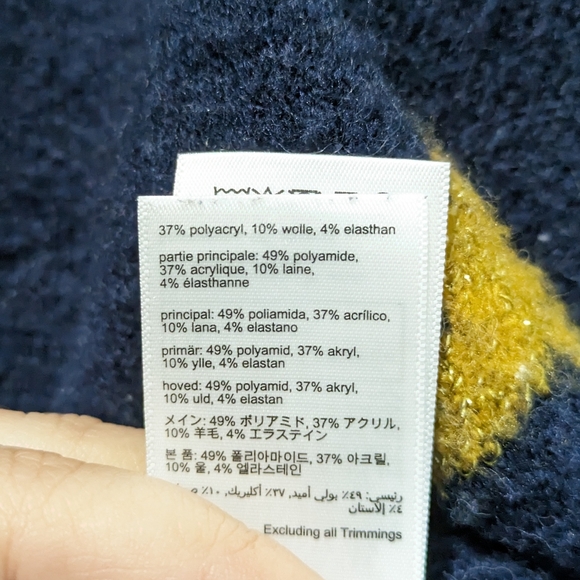 Joules Women's Star Print Sweater - Picture 5 of 6